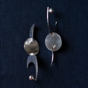 Hécate joalheria artesanal brinco Reflexo